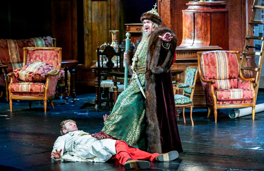 Театр Сатиры открыл 100-й сезон премьерой "Иван Васильевич" 10 фото