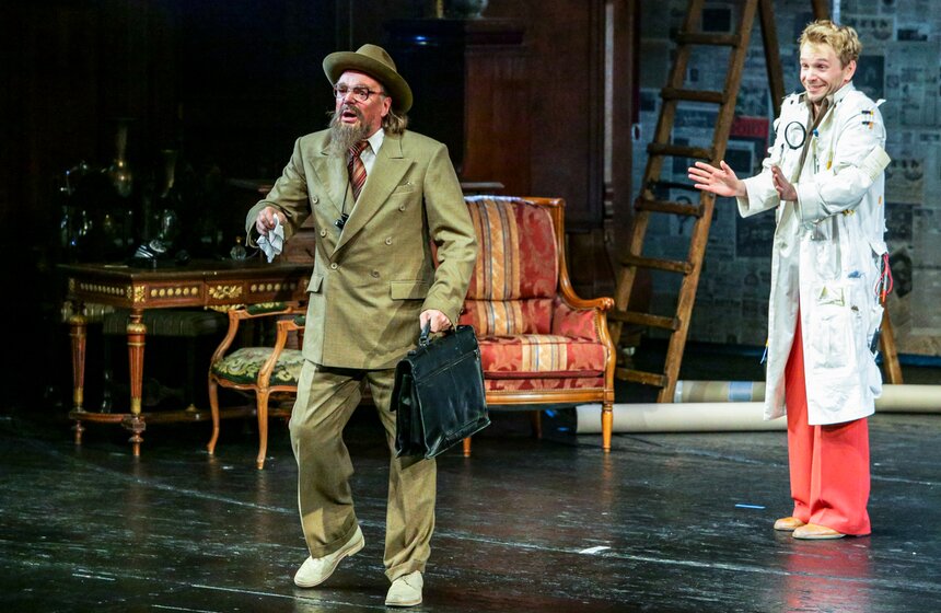 Театр Сатиры открыл 100-й сезон премьерой "Иван Васильевич" 5 фото