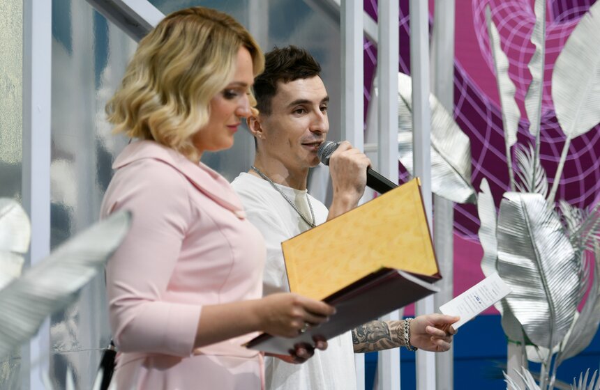 В Гостином Дворе провели бракосочетания в рамках МУФ 6 фото