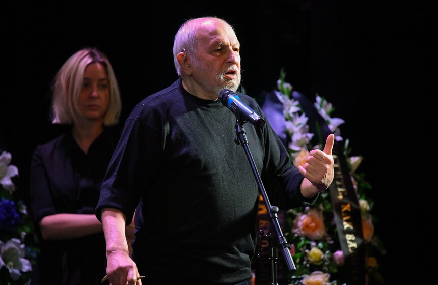 Прощание с народным артистом РФ Игорем Ясуловичем завершилось в столице 22 фото