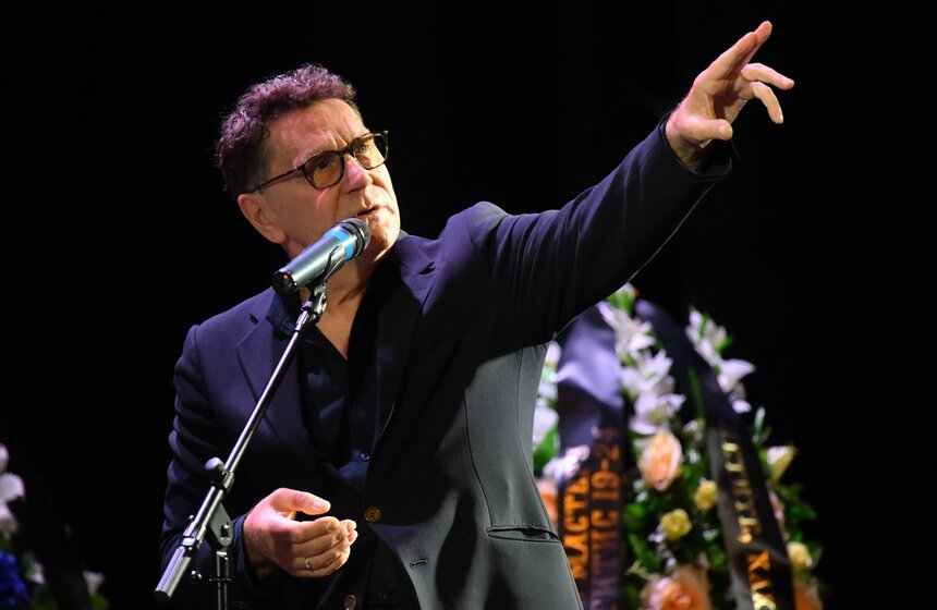 Прощание с народным артистом РФ Игорем Ясуловичем завершилось в столице 13 фото