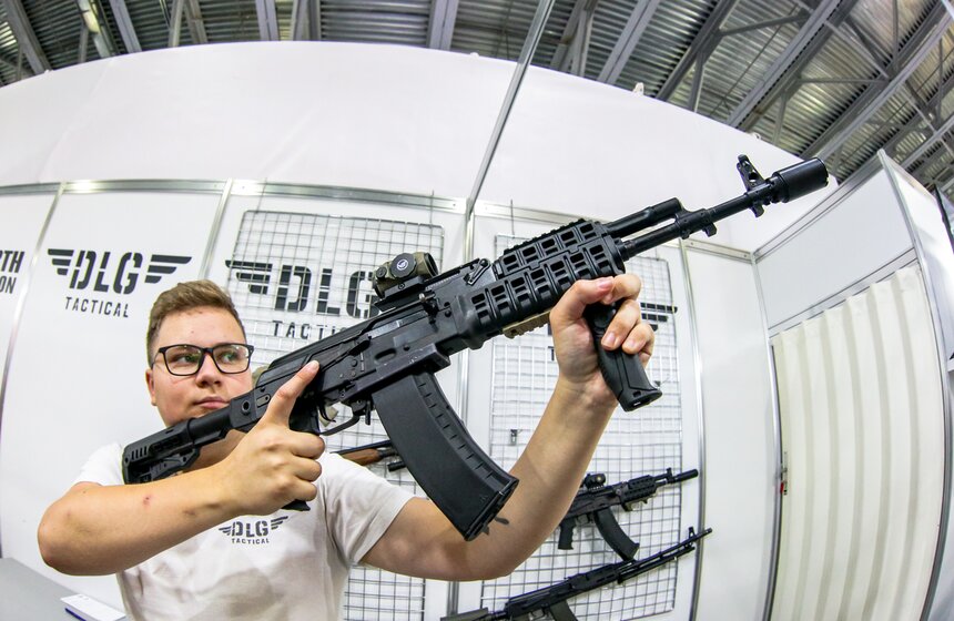 Международная выставка "Мир Охоты и Рыбалки" прошла в Москве 20 фото