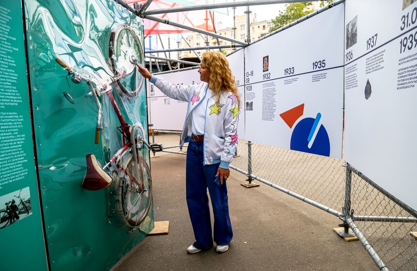 Выставка о велокультуре открылась на территории "Хлебозавода" в столице 13 фото