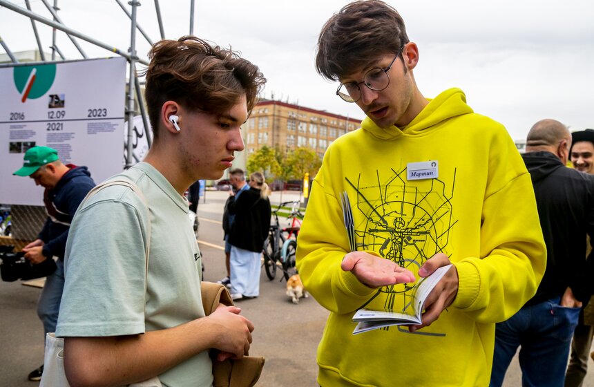 Выставка о велокультуре открылась на территории "Хлебозавода" в столице 2 фото