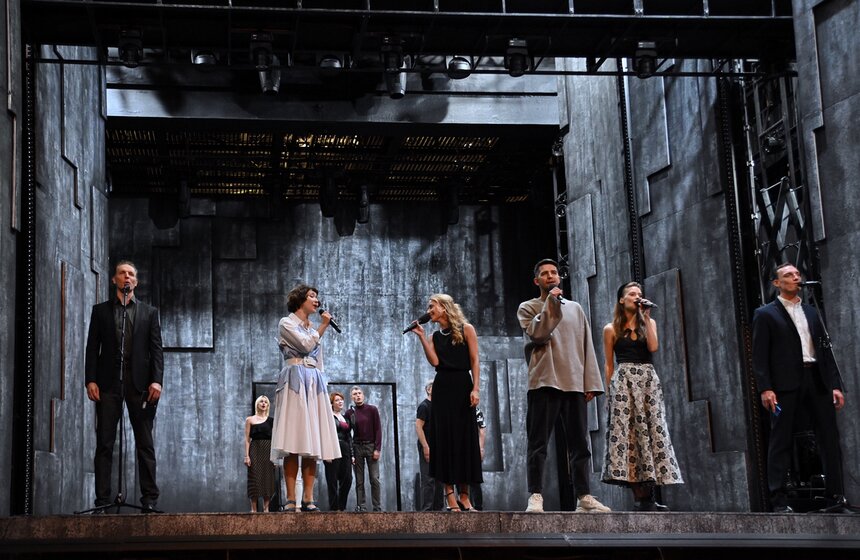 "Ленком" открыл 97-й сезон 19 фото