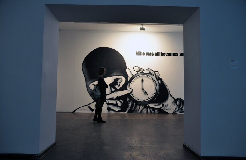 В ММСИ открылась выставка уличного художника "Паша 183" 5 фото