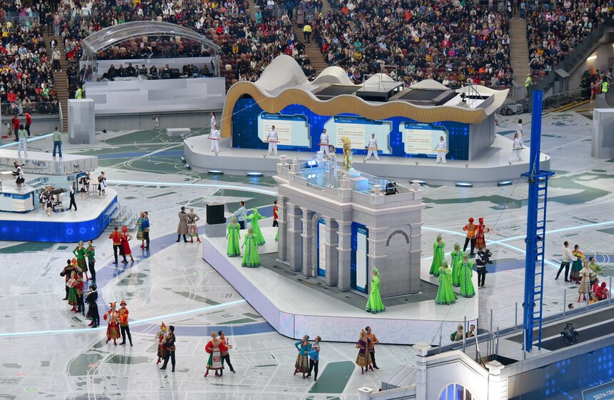 Концерт в честь Дня города Москвы прошел в "Лужниках" 2 фото