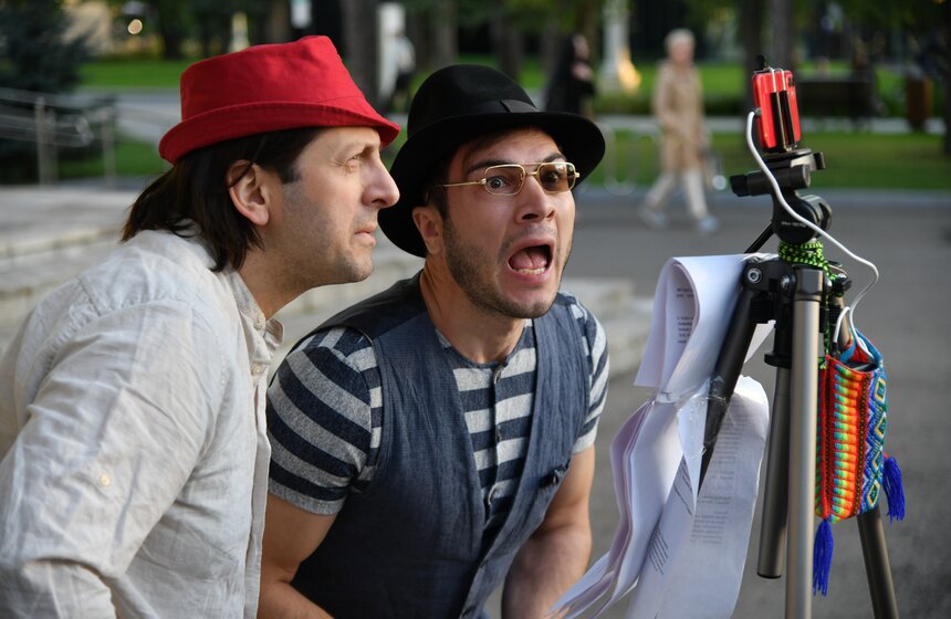 Спектакль "12 стульев" прошел на ВДНХ 13 фото