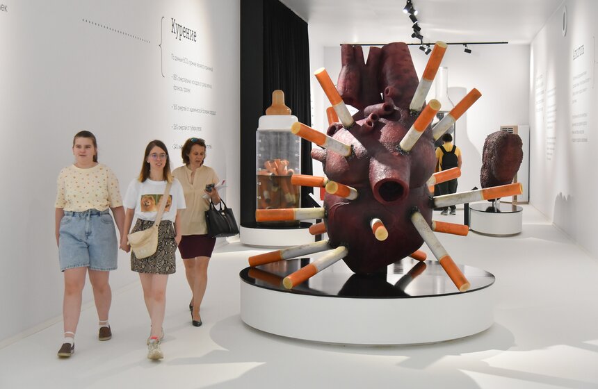 Интерактивные зоны и экскурсии организовали на МУФ-2023 в Гостином Дворе 12 фото