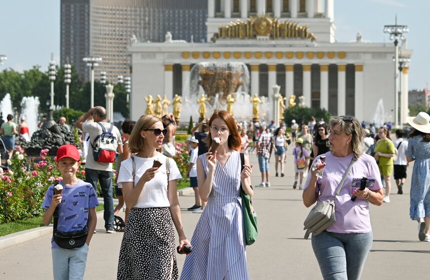 Аномальная жара завершилась в Москве 5 фото