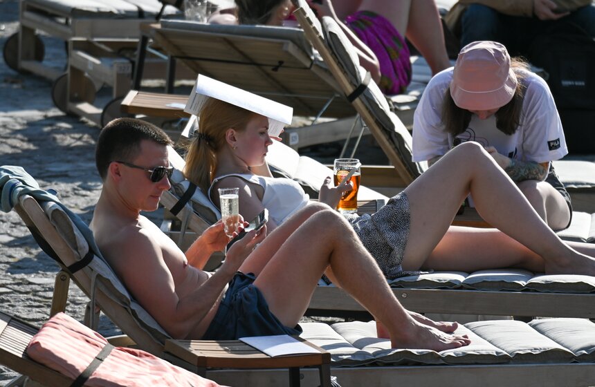 Аномальная жара завершилась в Москве 21 фото