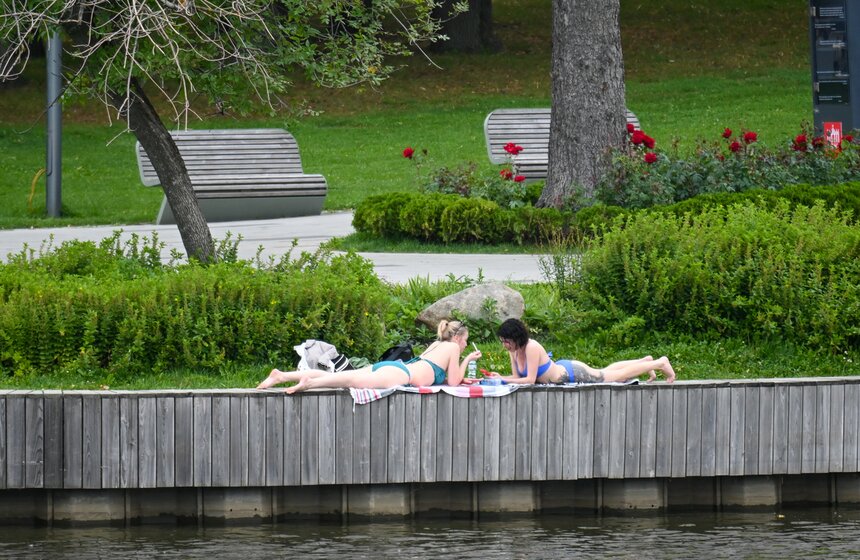 Аномальная жара завершилась в Москве 9 фото