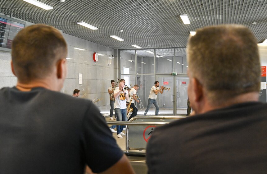 Новую площадку "Музыки в метро" открыли на станции Лихоборы МЦД-3 12 фото