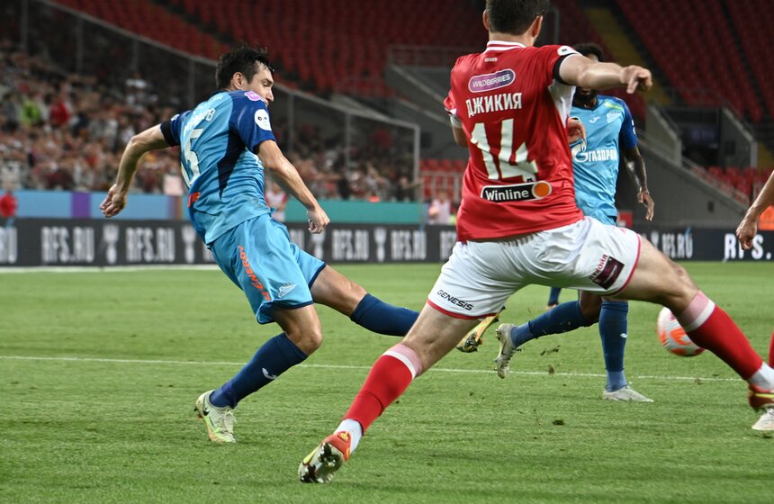 "Спартак" проиграл "Зениту" в пятом туре Российской Премьер-лиги 18 фото