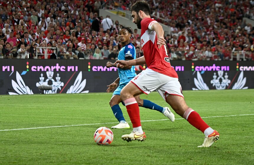 "Спартак" проиграл "Зениту" в пятом туре Российской Премьер-лиги 10 фото