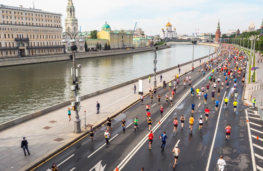 Полумарафон "Лужники" провели в городе 20 августа 23 фото