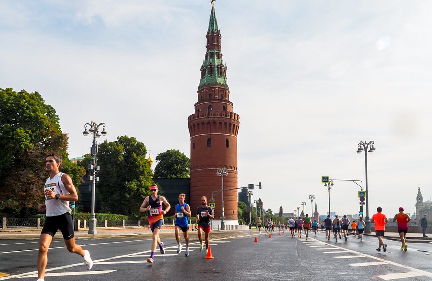 Полумарафон "Лужники" провели в городе 20 августа 19 фото