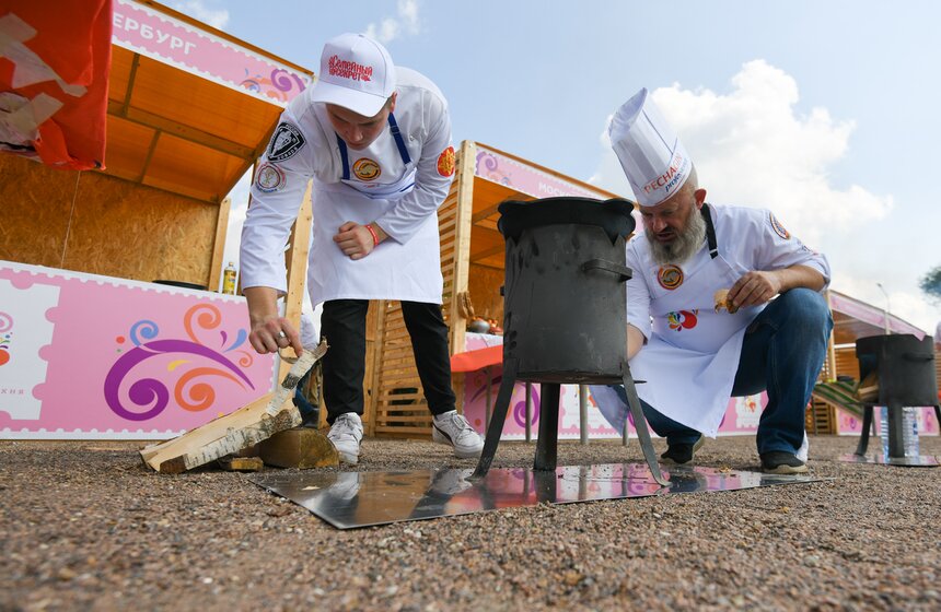 Фестиваль славянского искусства "Русское поле" завершился в заповеднике "Коломенское" 22 фото