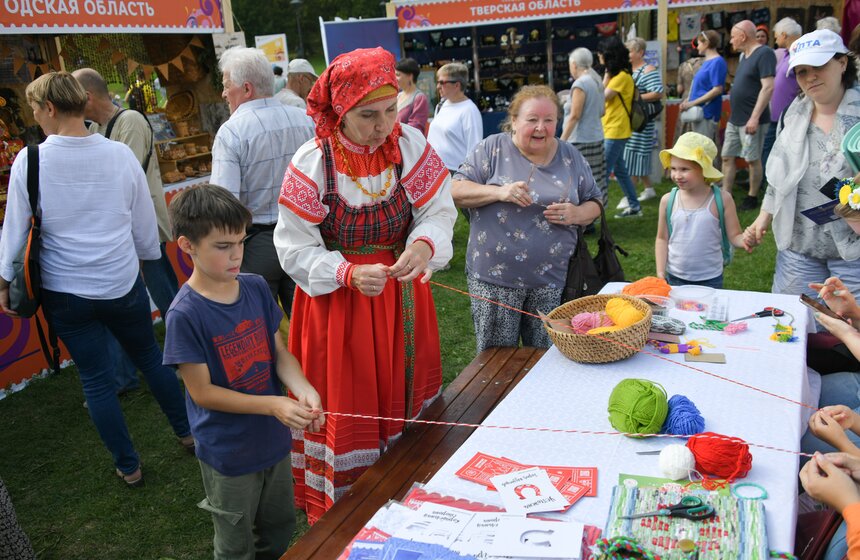 Фестиваль славянского искусства "Русское поле" завершился в заповеднике "Коломенское" 12 фото