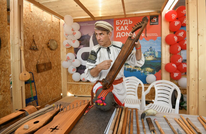 Фестиваль славянского искусства "Русское поле" завершился в заповеднике "Коломенское" 29 фото