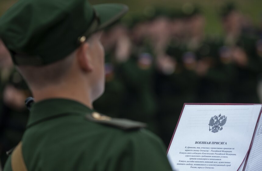 Присяга на Поклонной горе: 416 новобранцев вступили в Семеновский полк 20 фото