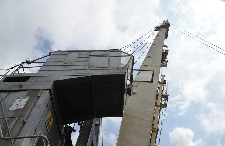 Мосгаз проверил состояние подводного газопровода-дюкера "Щукинский" 2 фото