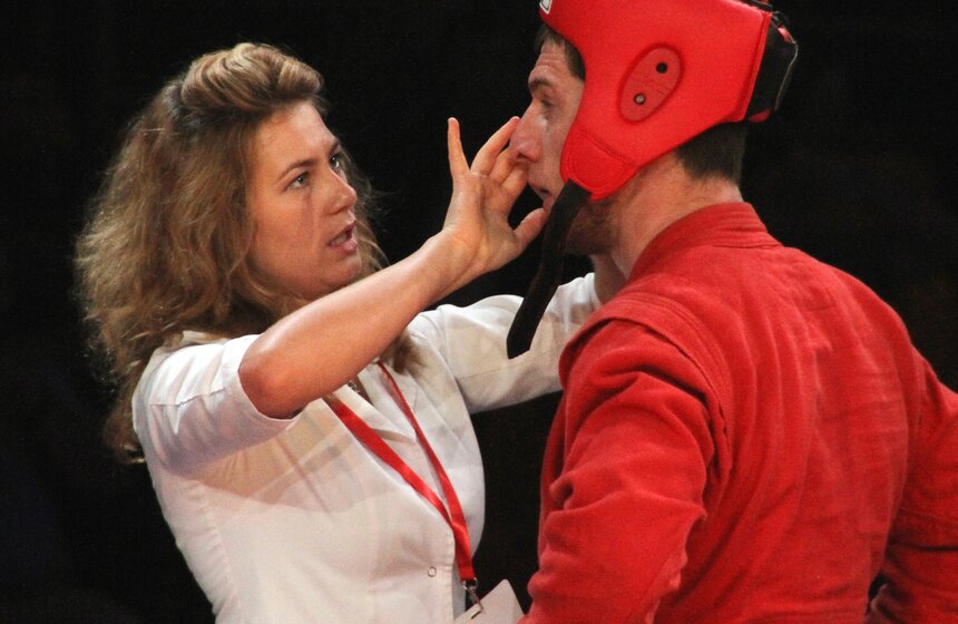 В Москве прошли соревнования по боевому самбо 8 фото