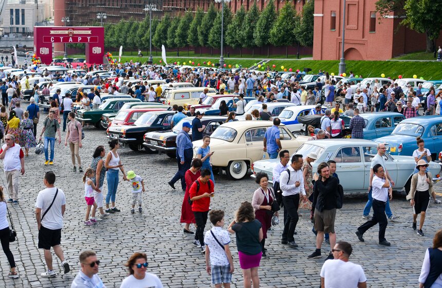 В Москве прошло ГУМ-Авторалли Gorkyclassic – 2019 10 фото