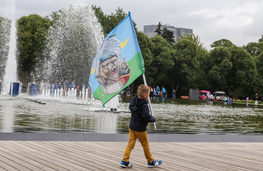 Празднование Дня ВДВ состоялось в Москве 7 фото