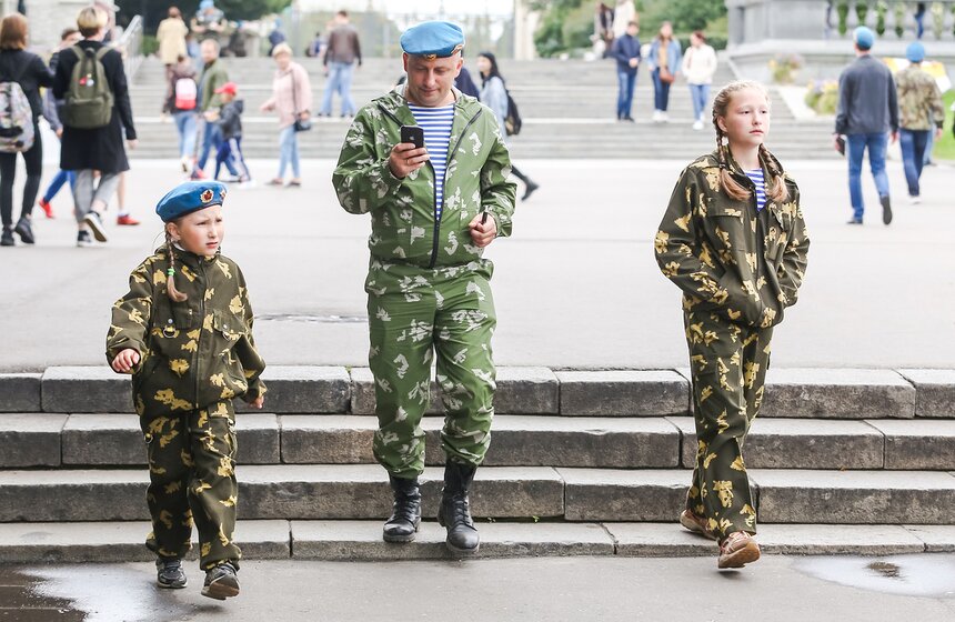 Празднование Дня ВДВ состоялось в Москве 13 фото