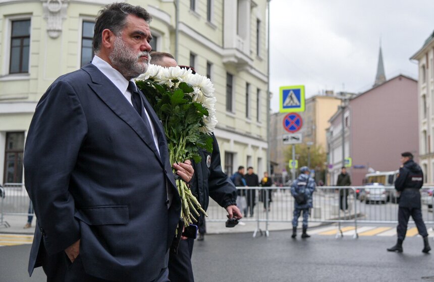 Соболезнования выразил и зампредседателя Общественной палаты Москвы Михаил Куснирович
