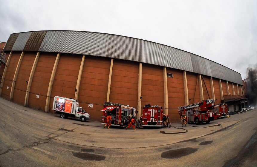 Учения по ликвидации условной ЧС прошли на северо-востоке столицы 1 фото