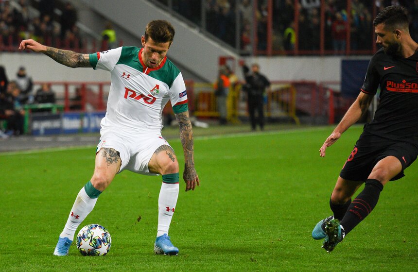 "Локомотив" уступил "Атлетико" в матче Лиги чемпионов 18 фото