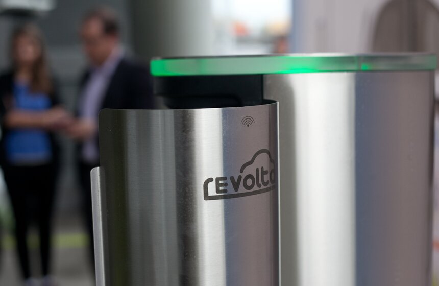 Открылись четыре новые зарядные станции для электромобилей 4 фото