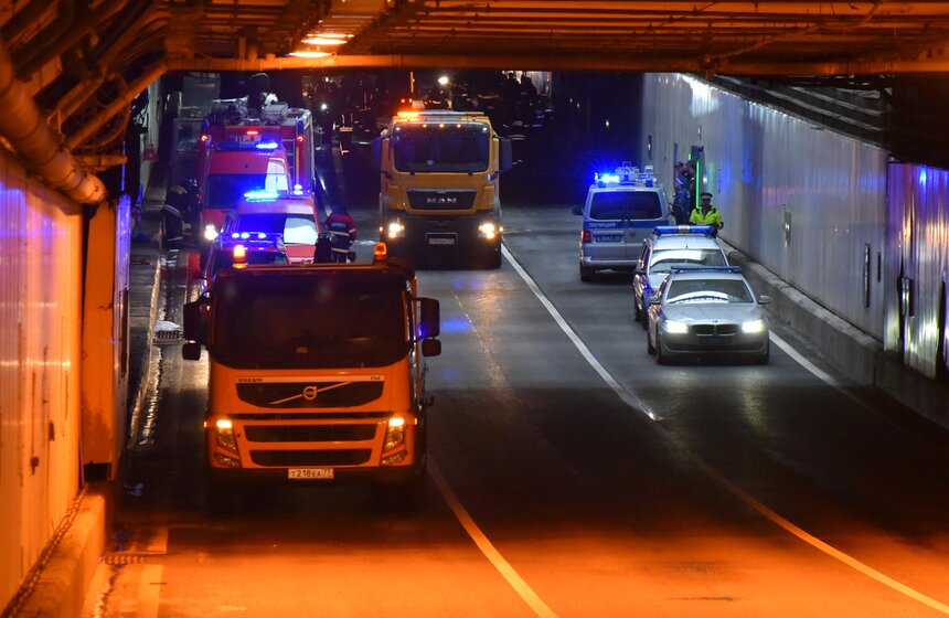 Пожар произошел в Алабяно-Балтийском тоннеле 1 фото