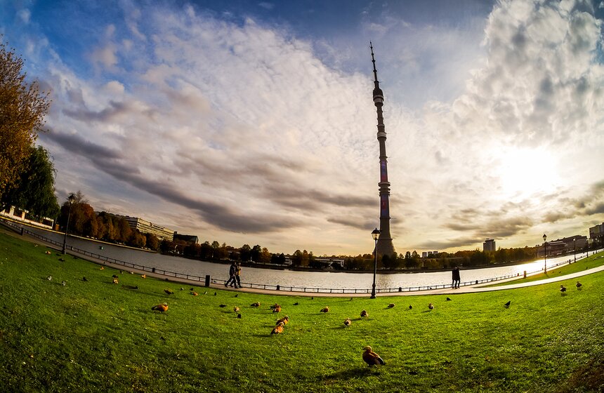 "Пожилое" бабье лето пришло в столицу 4 фото