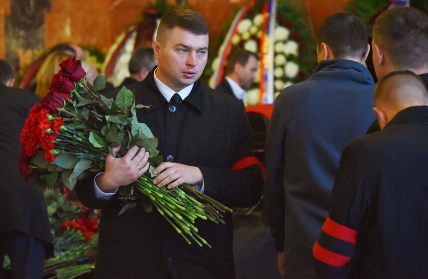 Прощание с Алексеем Леоновым на Мытищинском мемориальном кладбище 17 фото