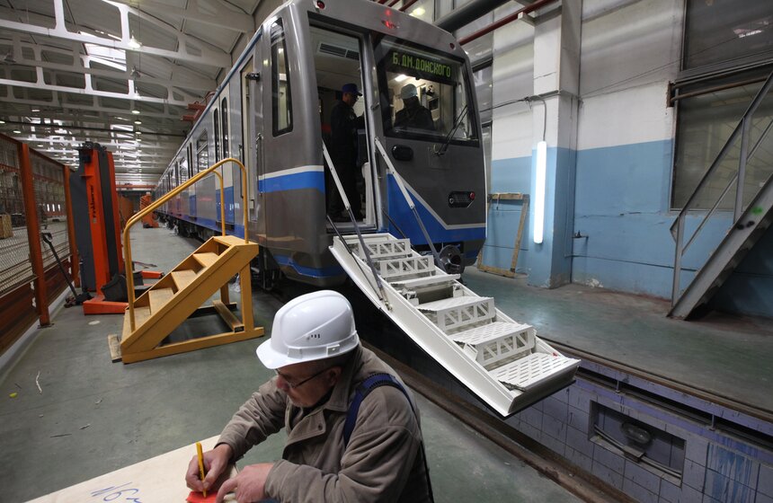 Метровагонмаш выпускает новые вагоны 7 фото
