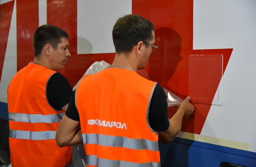 На поезда "Иволга" нанесли навигационные маркеры 6 фото