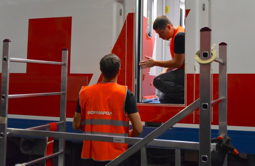 На поезда "Иволга" нанесли навигационные маркеры 9 фото