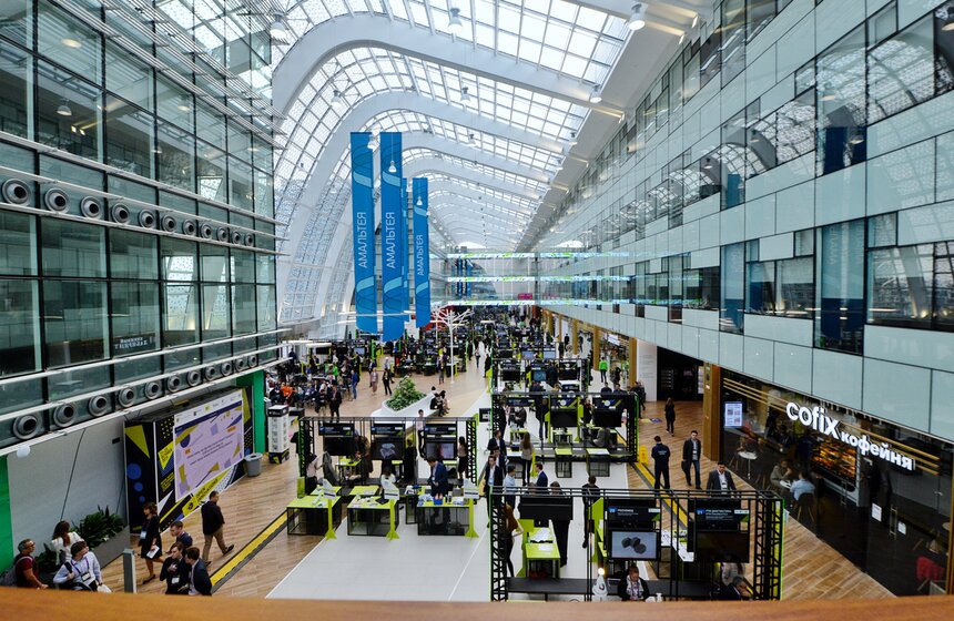 Стартовал Международный форум "Открытые инновации" 19 фото