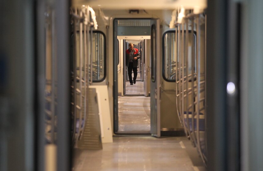 Метровагонмаш выпускает новые вагоны 4 фото