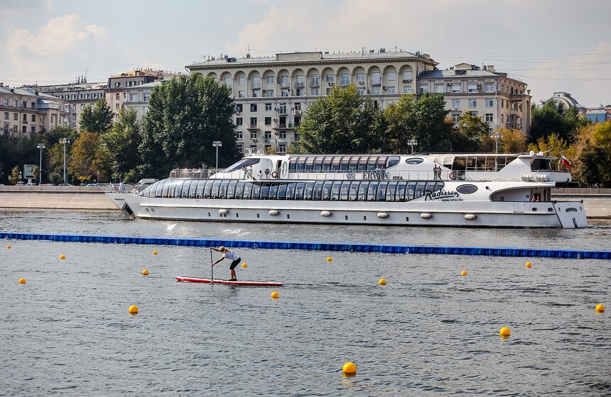 Соревнования по гребле на байдарках и каноэ прошли в Москве 15 фото