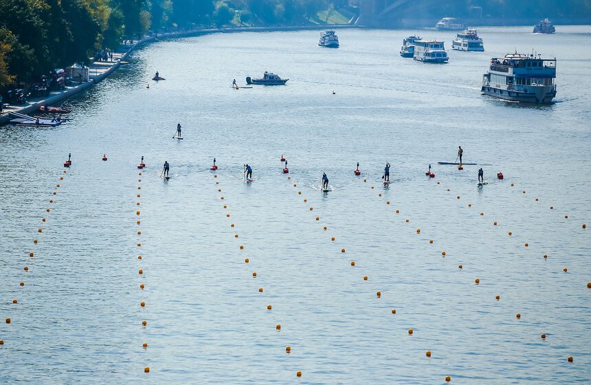 Соревнования по гребле на байдарках и каноэ прошли в Москве 7 фото