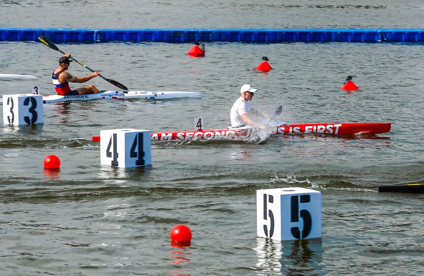 Соревнования по гребле на байдарках и каноэ прошли в Москве 18 фото