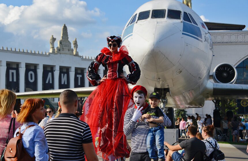 Празднование Дня города на ВДНХ 17 фото
