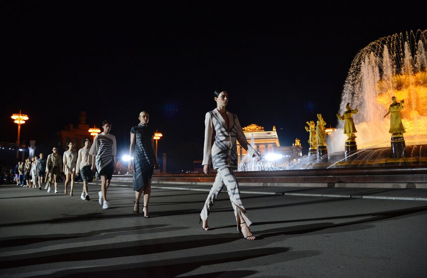 На ВДНХ состоялся Fashion Parade Moscow 15 фото