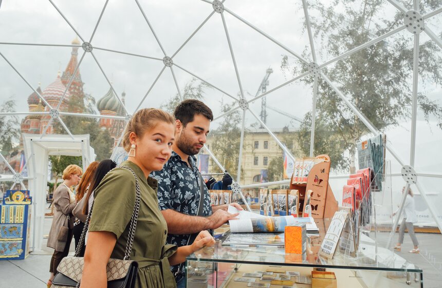 В "Зарядье" проходит фестиваль Русского географического общества 15 фото