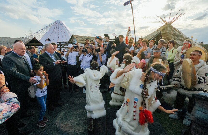 В "Зарядье" проходит фестиваль Русского географического общества 18 фото