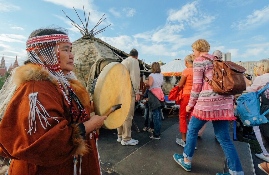 В "Зарядье" проходит фестиваль Русского географического общества 22 фото